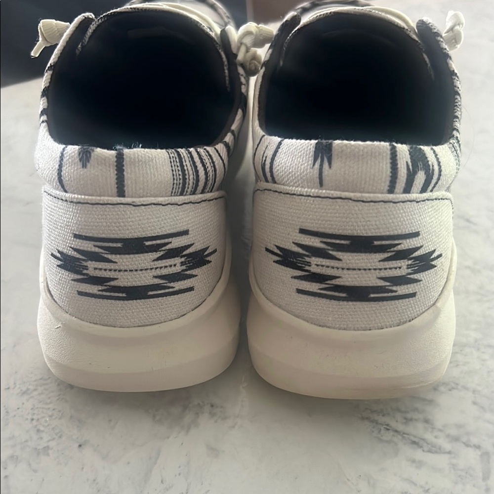 Ariat Women's Sneakers - Black and White - Picture 4 of 6